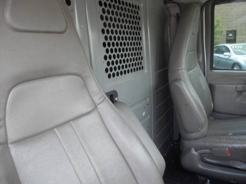 2016 Chevrolet Express 2500