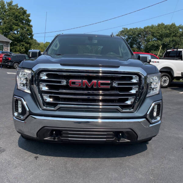 2022 GMC Sierra 1500 Limited SLT photo 9