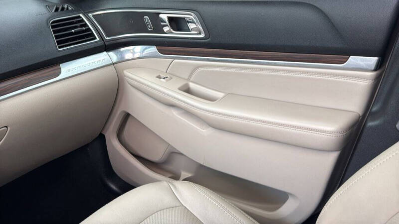2019 Ford Explorer Limited
