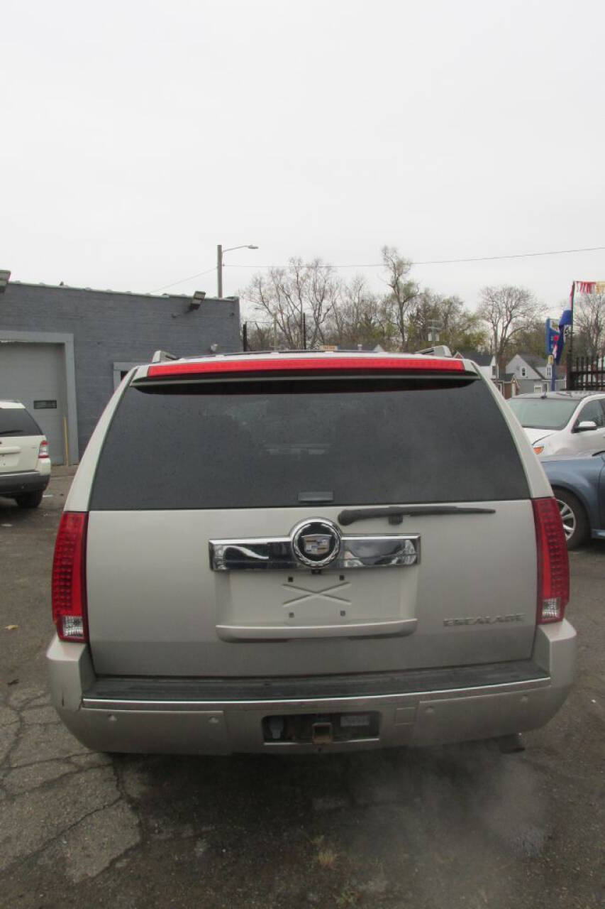 2008 Cadillac Escalade ESV for sale at United Car Company in Detroit, MI