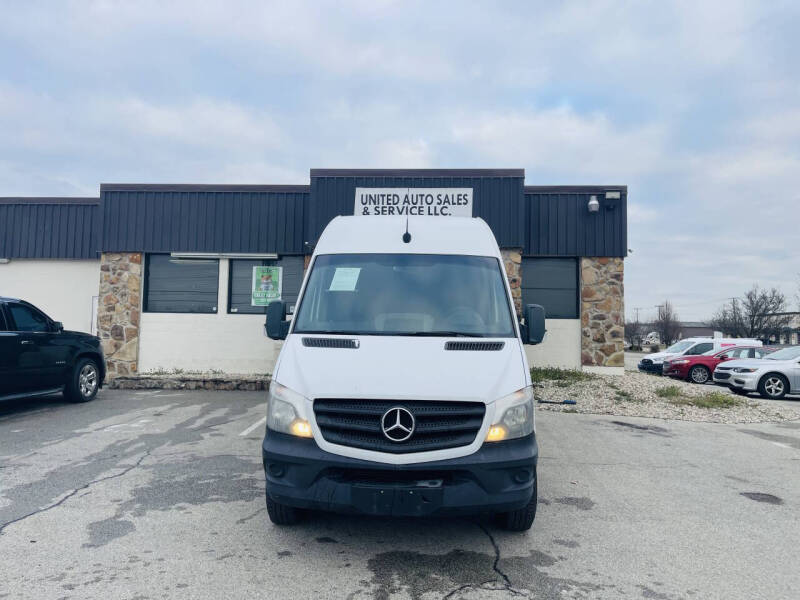 2018 Mercedes-Benz Sprinter Cargo Van Base's photo