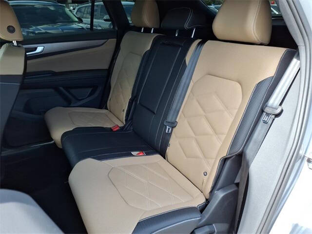 2026 Volkswagen Atlas Cross Sport SE