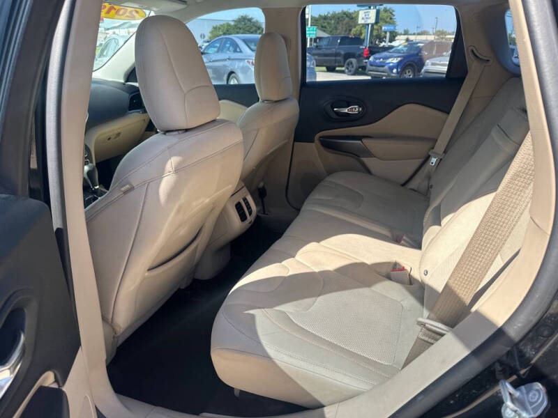 2019 Jeep Cherokee Latitude