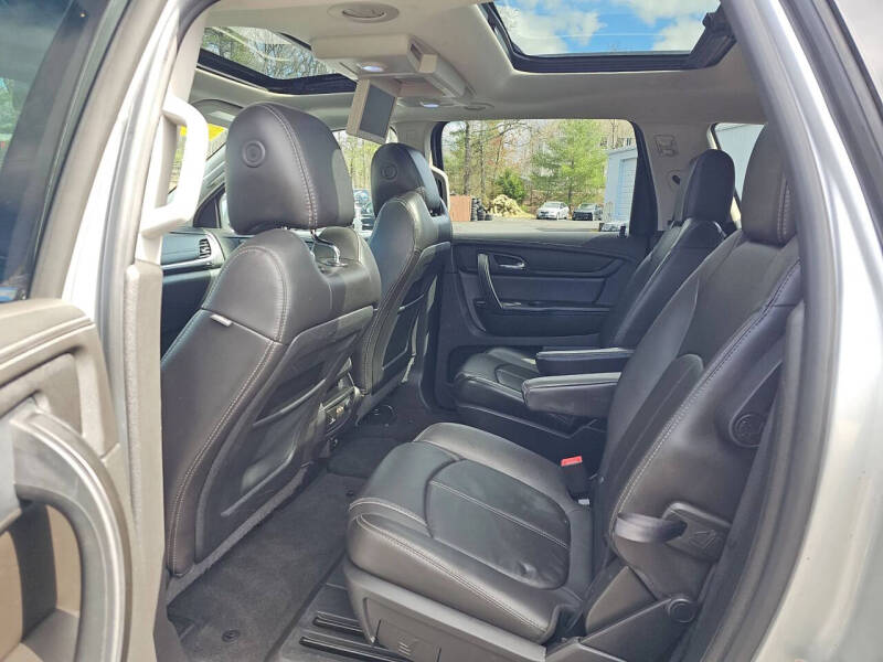 2017 Chevrolet Traverse LT