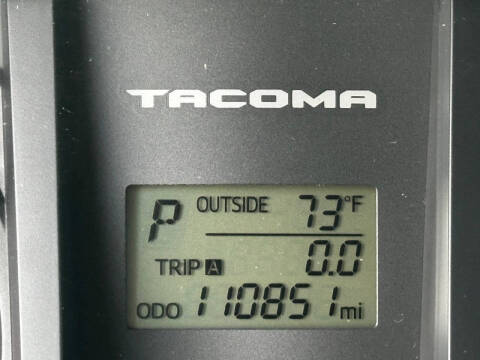 2017 Toyota Tacoma SR