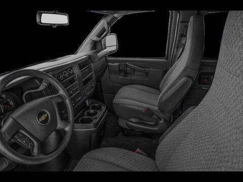 2025 Chevrolet Express LS 3500