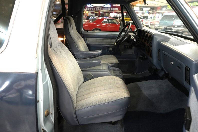 1987 Dodge Ramcharger 150