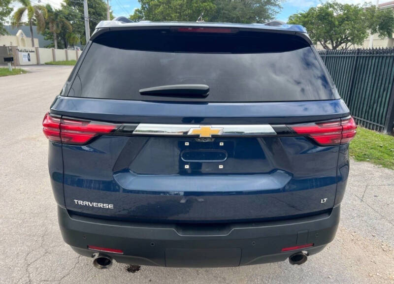 2022 Chevrolet Traverse LT Cloth
