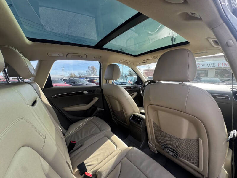 2012 Audi Q5 3.2 quattro Premium Plus