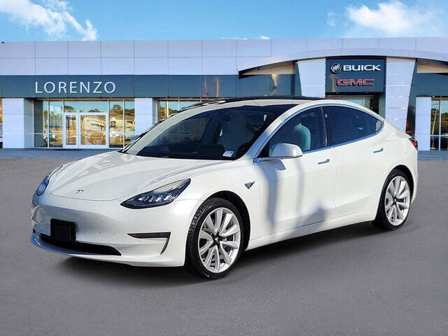 2020 Tesla Model 3 Base's photo