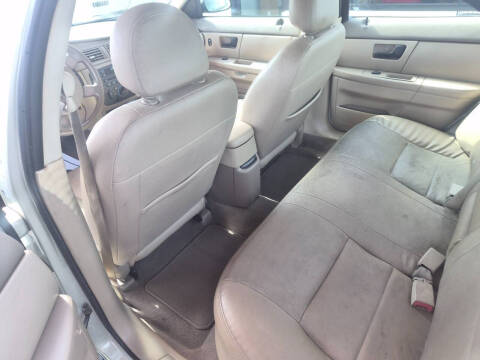 2007 Ford Taurus SE