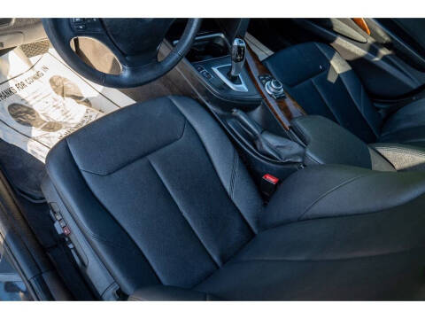 2013 BMW 3 Series 328i