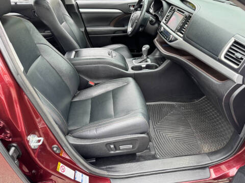 2017 Toyota Highlander XLE