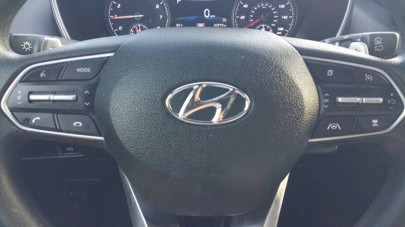 2023 Hyundai Santa Fe SE