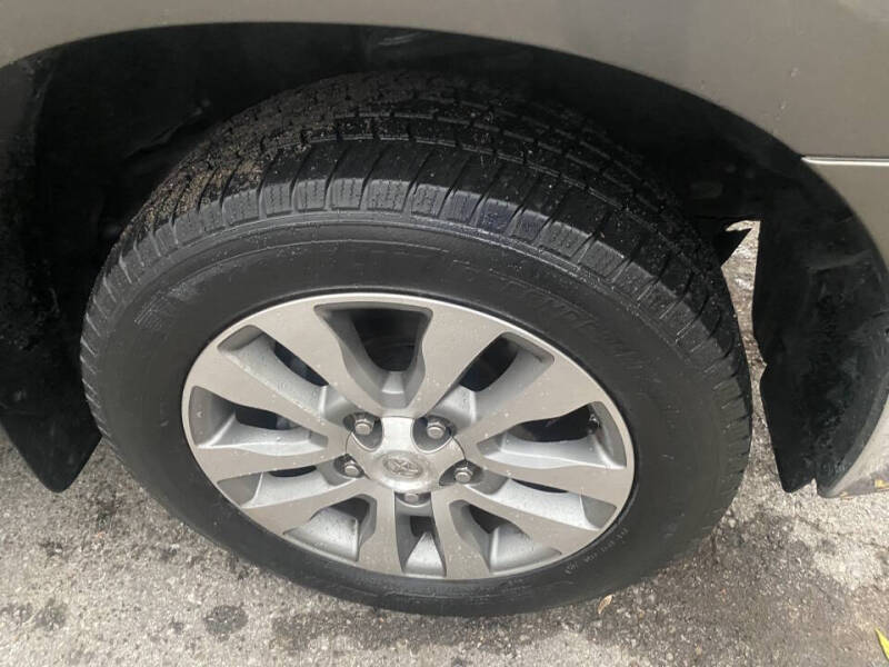 2012 Toyota Tundra Grade