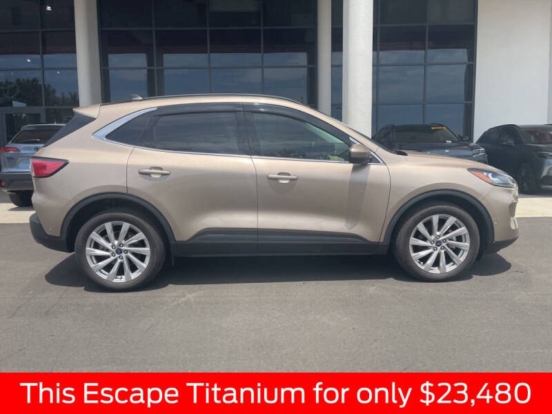 2021 Ford Escape Titanium