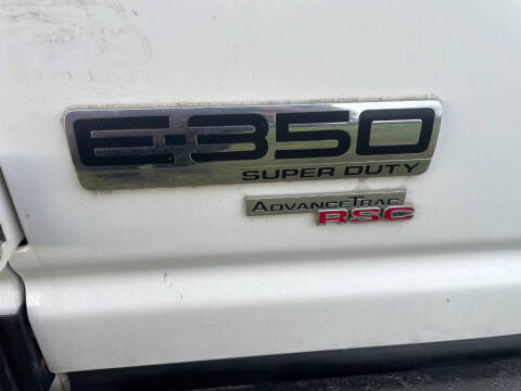 2011 Ford E-Series E-350 SD