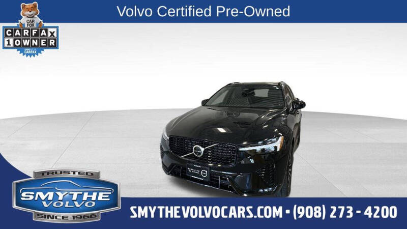 2023 Volvo XC60 B5 Plus Dark Theme