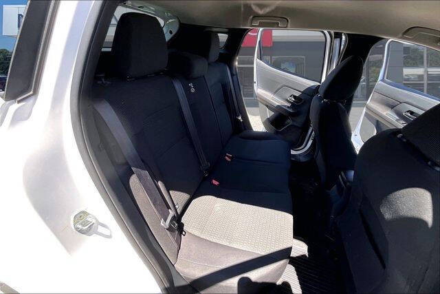2025 Nissan Kicks S