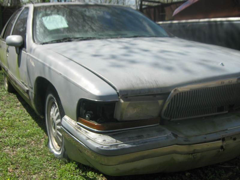 1992 Buick Roadmaster null photo 2