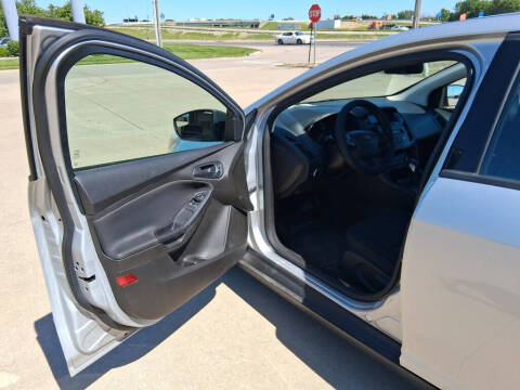 2016 Ford Focus S