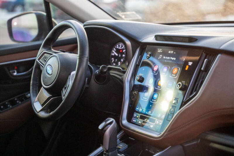 2025 Subaru Outback Touring XT