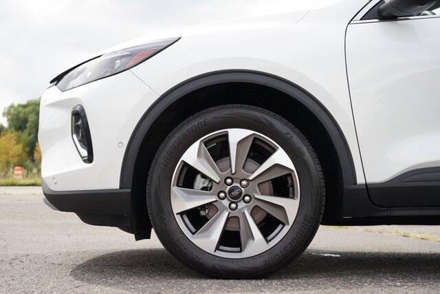 2023 Ford Escape Platinum