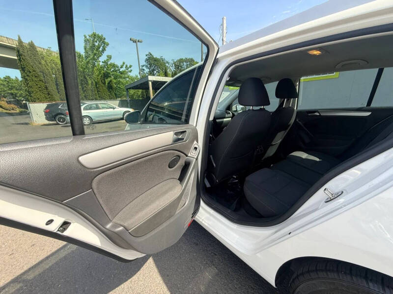 2013 Volkswagen Golf