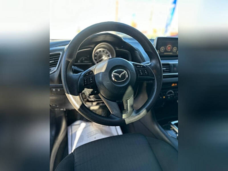 2016 Mazda MAZDA3 i Sport