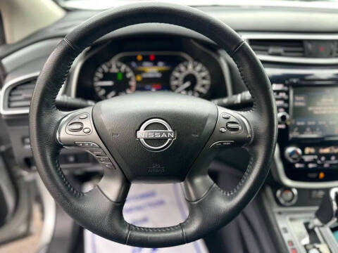 2023 Nissan Murano SV