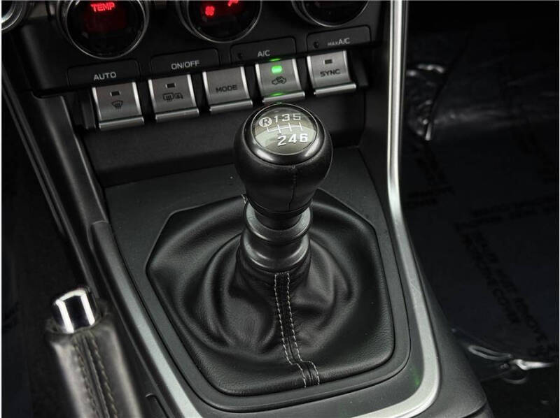 2023 Toyota GR86 Premium