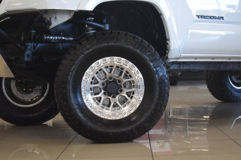 2017 Toyota Tacoma SR5 V6