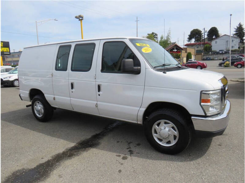 2013 Ford E-Series E-250