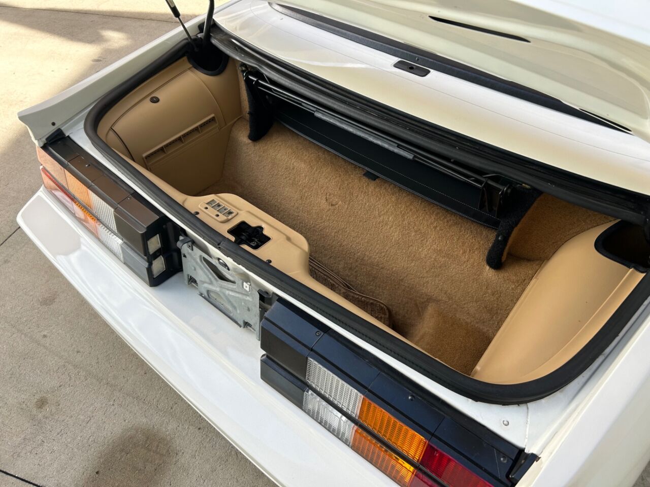 1987 Chevrolet Camaro 7