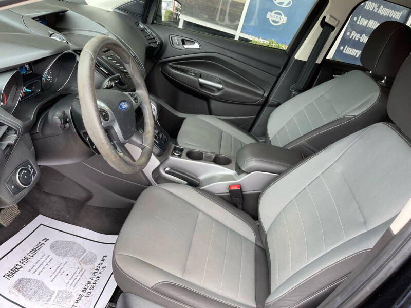 2016 Ford Escape SE