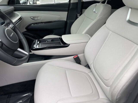 2025 Hyundai Tucson Hybrid Limited