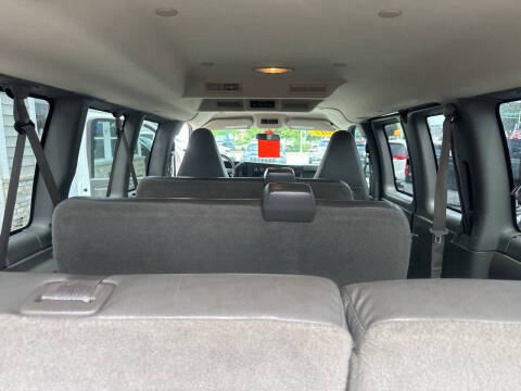 2017 Chevrolet Express LS 2500