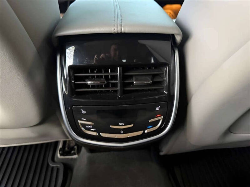2016 Cadillac XTS Premium
