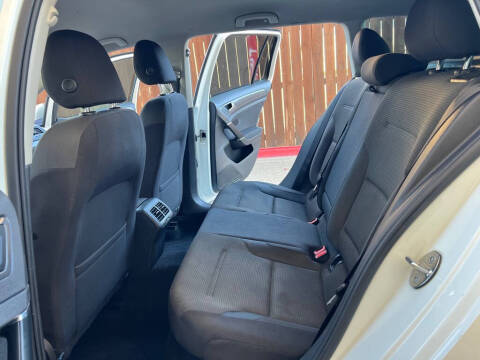 2019 Volkswagen Golf SportWagen