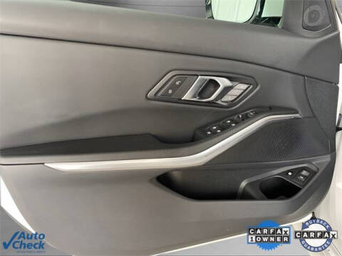 2024 BMW 3 Series 330e