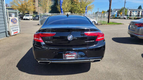 2017 Buick LaCrosse Essence