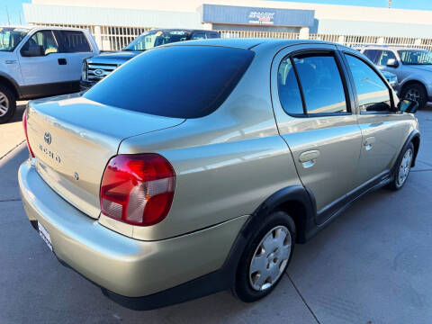 2001 Toyota ECHO