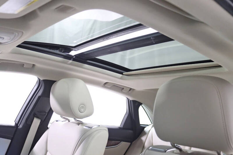 2018 Cadillac XTS Premium Luxury