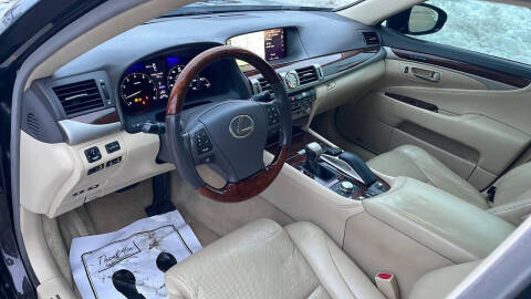 2016 Lexus LS 460