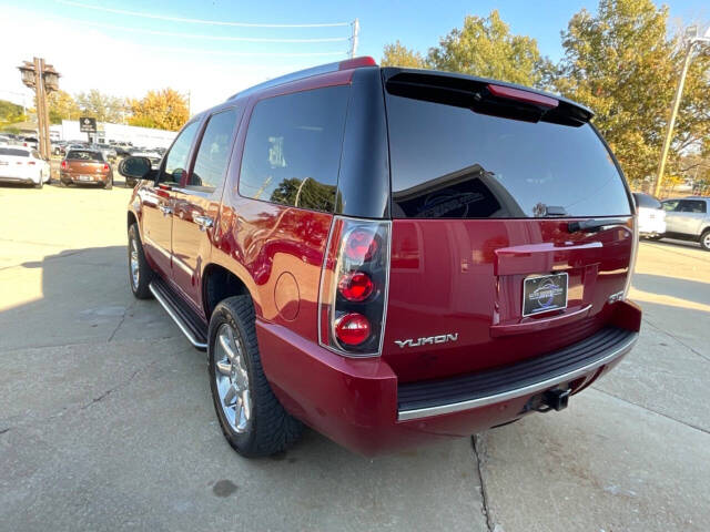 2013 GMC Yukon for sale at Auto Connection in Waterloo, IA