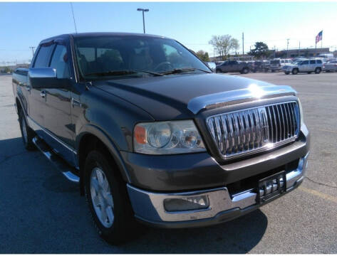 2006 Lincoln Mark LT for sale at The Bengal Auto Sales LLC in Hamtramck MI