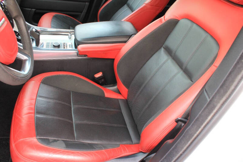 2020 Land Rover Range Rover Sport HST