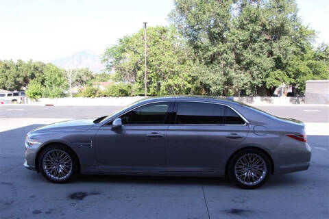 2021 Genesis G90