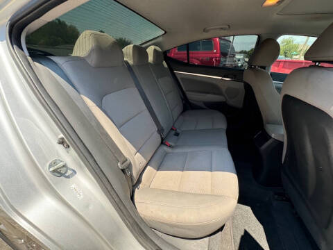 2019 Hyundai Elantra