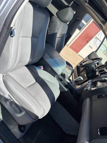 2010 Toyota Sequoia Limited